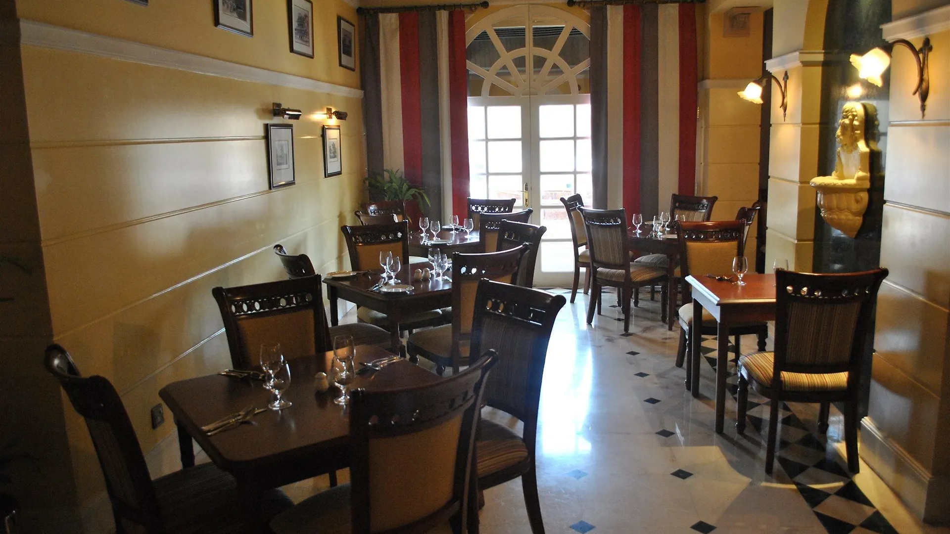 ***  Chelsea Plaza Hotel Dubai United Arab Emirates