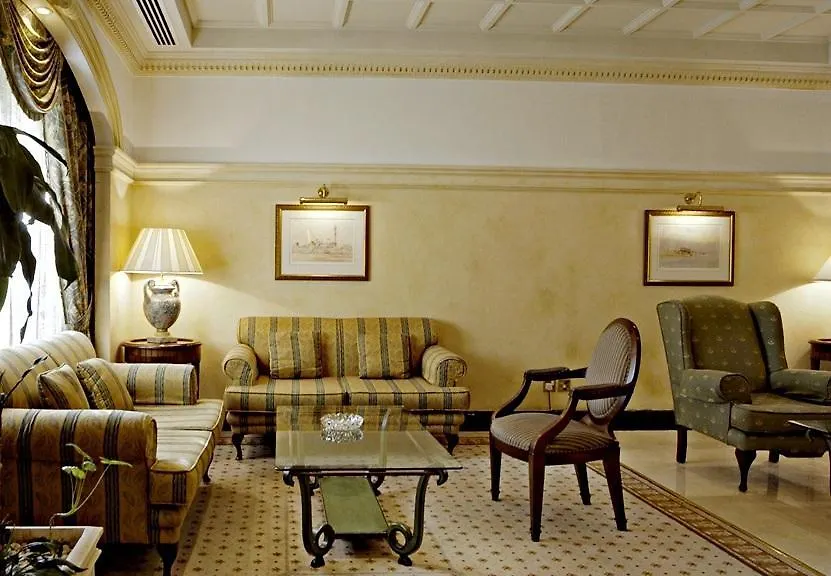 Chelsea Plaza Hotel Dubai