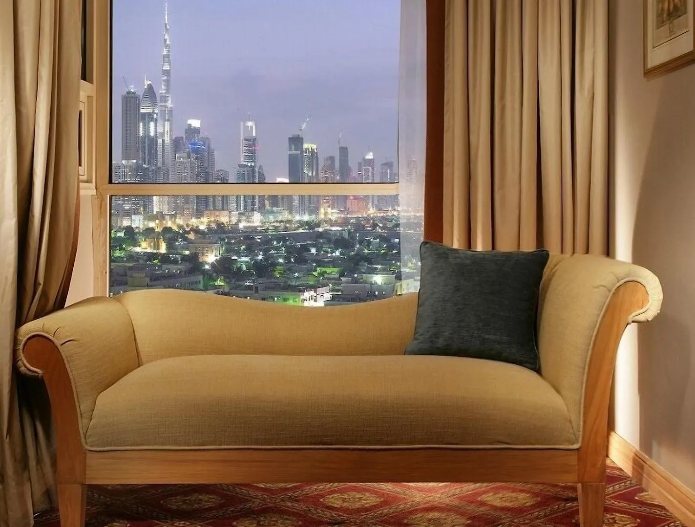 Chelsea Plaza Hotel Дубай 3*,